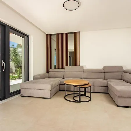 Family House 